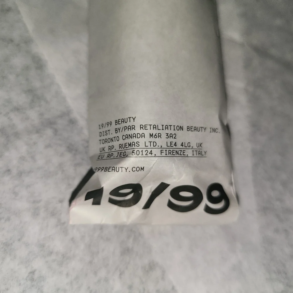 Cream Highlighter Stick in color Miele 0.23 Oz - Picture 6 of 7